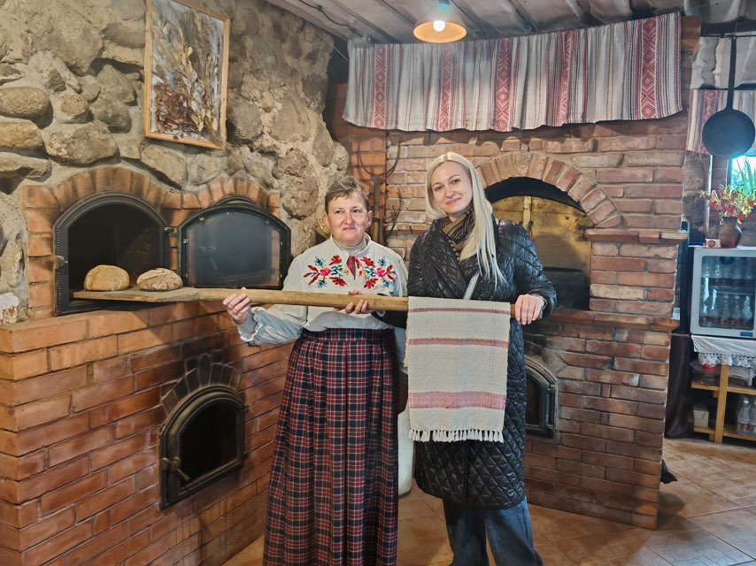 сула